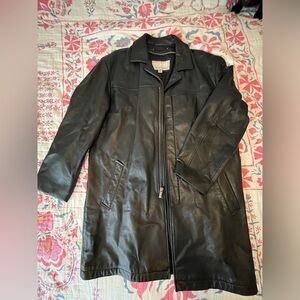 Zipper leather trenchcoat